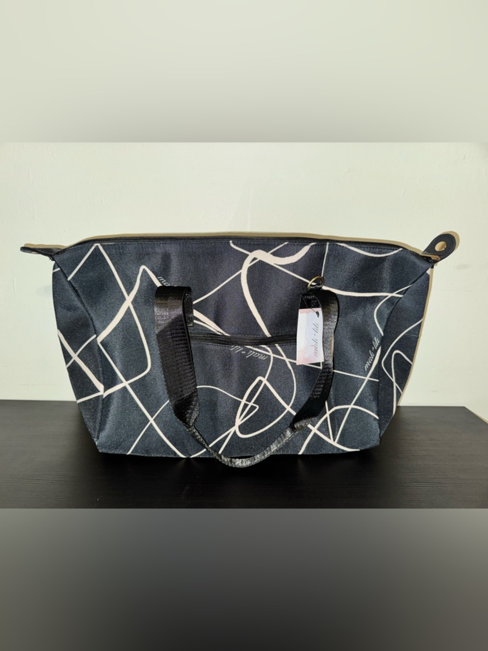 NWT Mali+Lili Black Canvas Tote with White Abstract Line Print